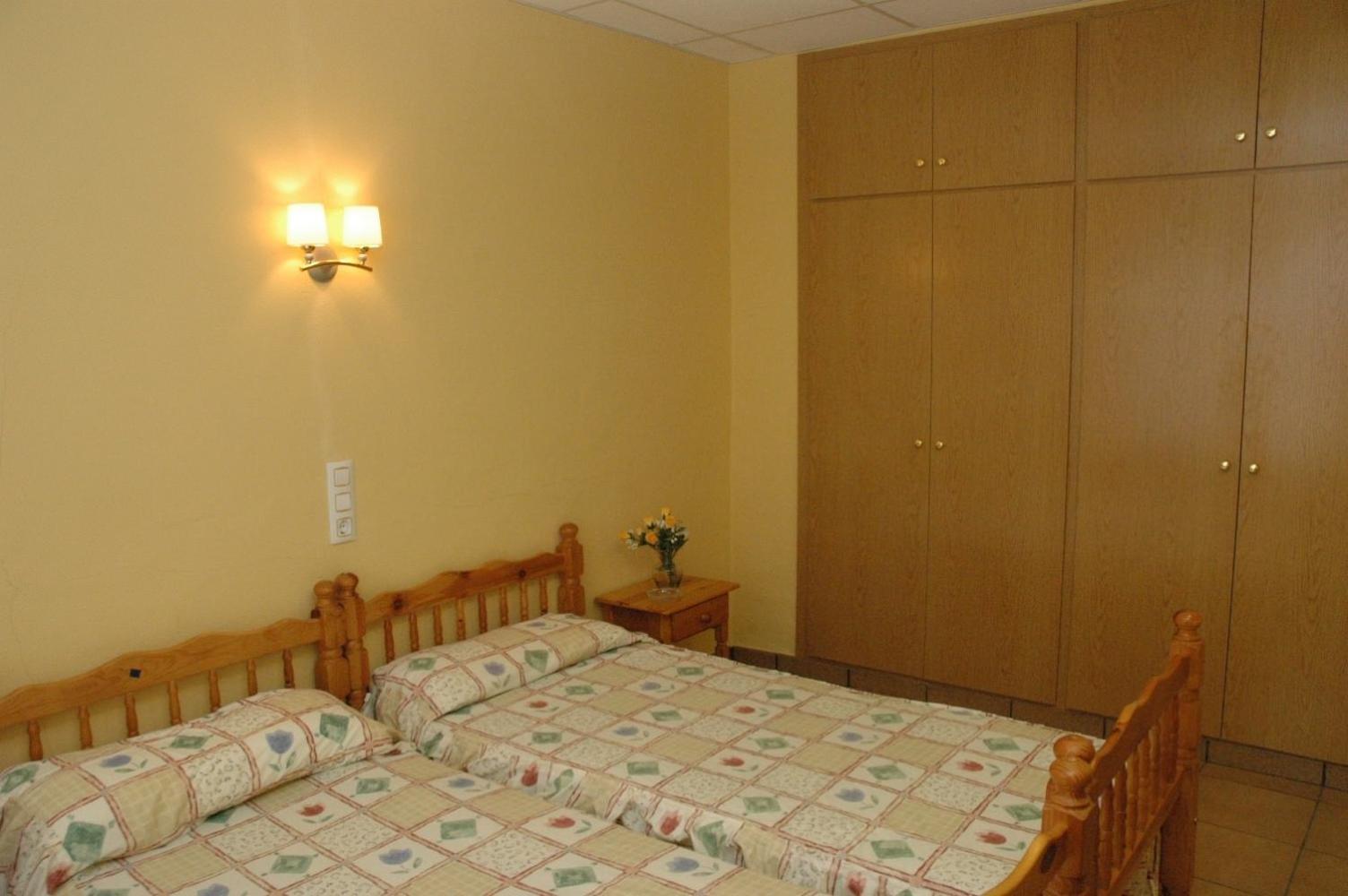 Apartamentos Famara Lloret de Mar Bagian luar foto