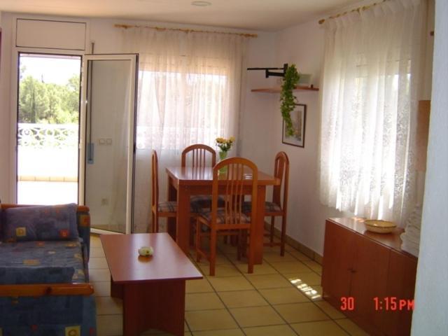Apartamentos Famara Lloret de Mar Bagian luar foto