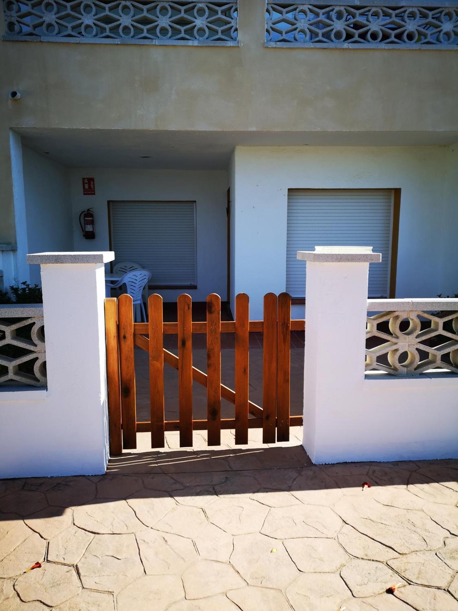 Apartamentos Famara Lloret de Mar Ruang foto