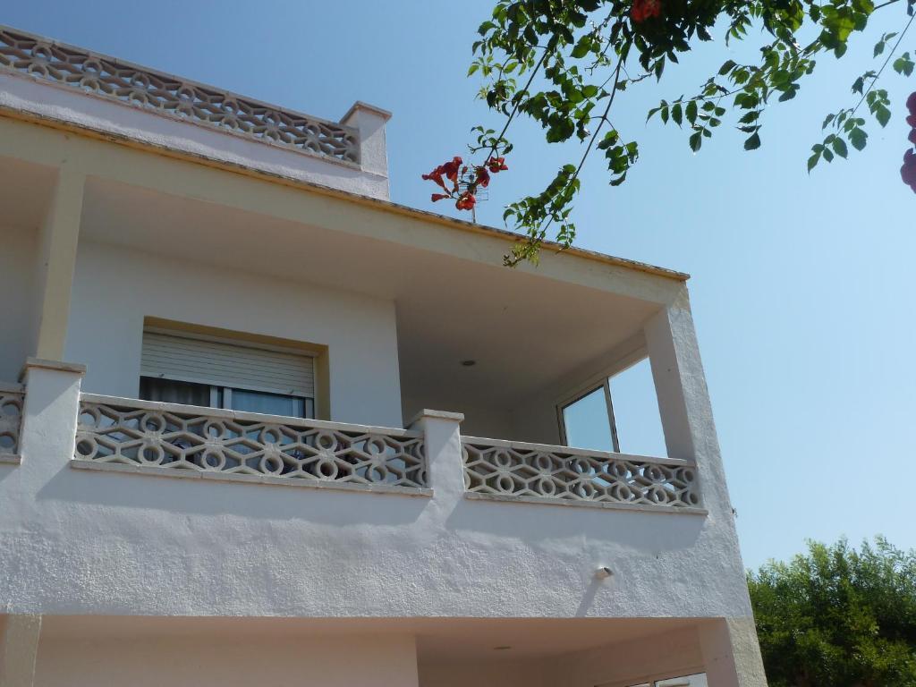 Apartamentos Famara Lloret de Mar Ruang foto